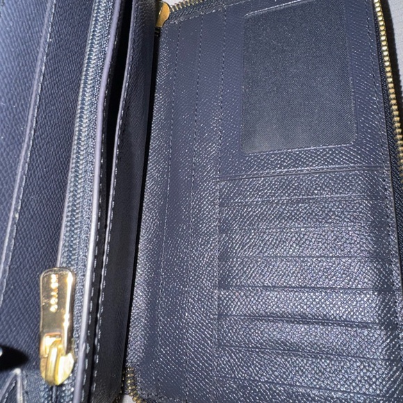 Coach Dark Blue Leather Zip Wallet - Picture 6 of 17